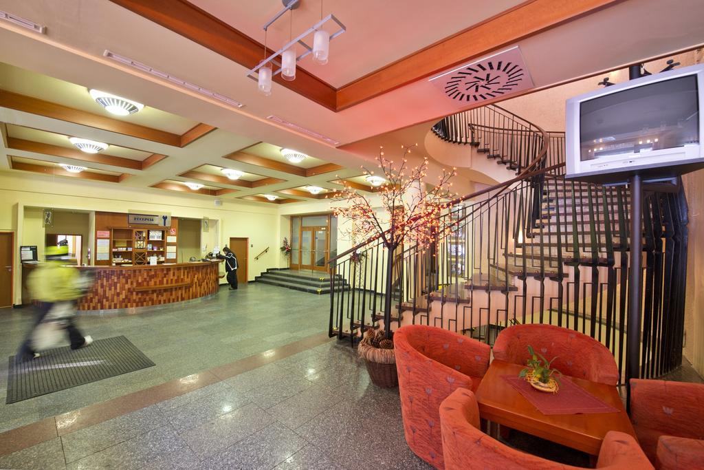 Hotel Sorea Snp Demanovska Dolina Exterior foto